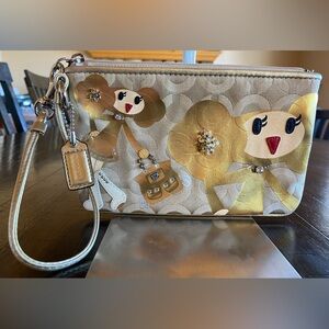 Coach Poppy Chan Goldy Wristlet Leather Jewel embellishments Signature C NEW